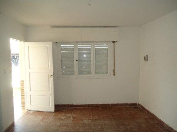 Bo Villa adela, a metros de ruta 20.
