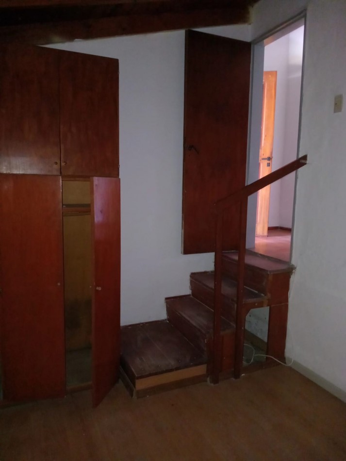 BARRIO PARQUE CAPITAL, SE ALQUILA DEPARTAMENTO EN PLANTA ALTA 
