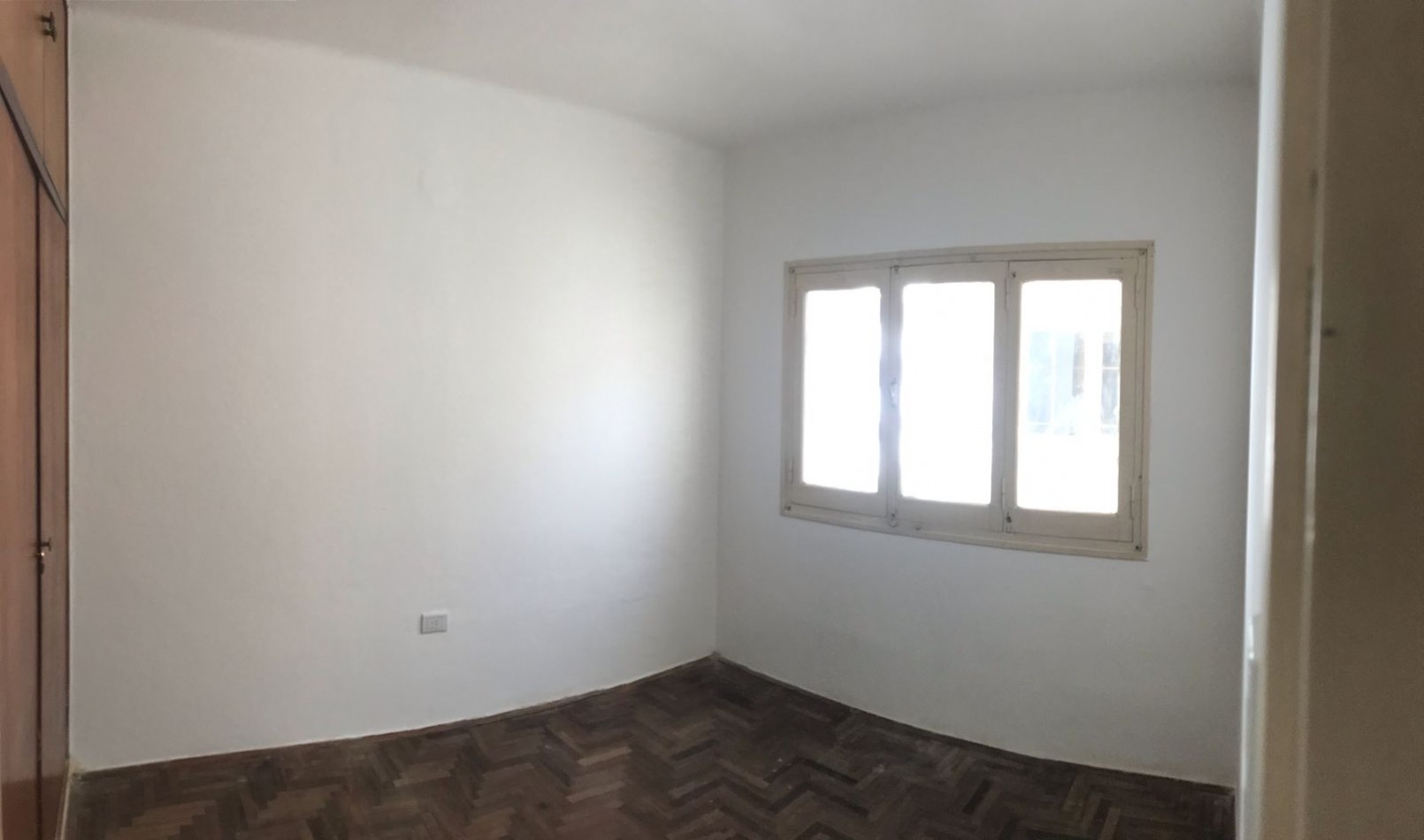 LOS NARANJOS DEPARTAMENTO INTERNO CON INGRESO COMPARTIDO.- 