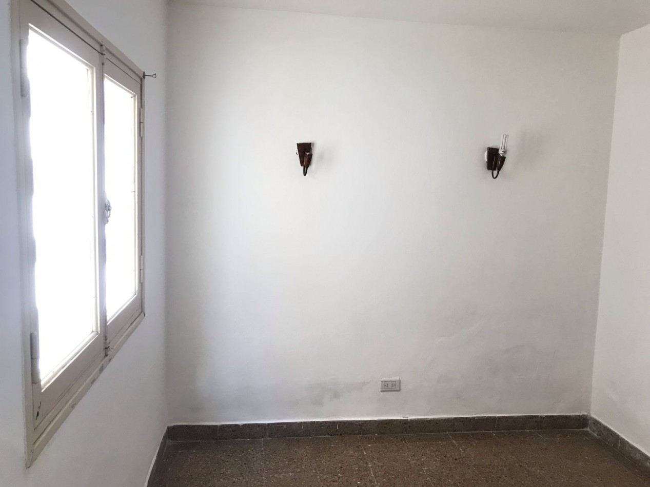 LOS NARANJOS DEPARTAMENTO INTERNO CON INGRESO COMPARTIDO.- 