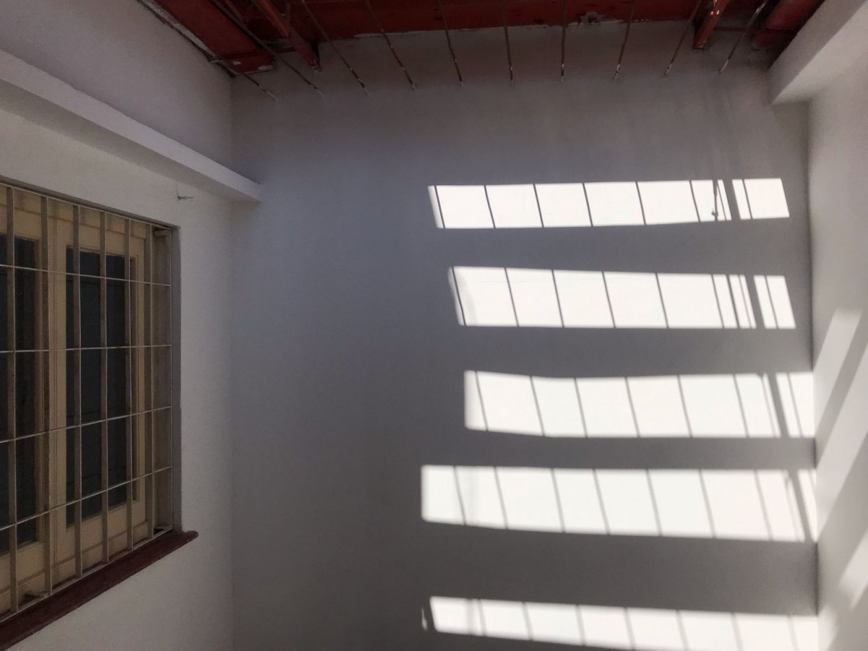 LOS NARANJOS DEPARTAMENTO INTERNO CON INGRESO COMPARTIDO.- 