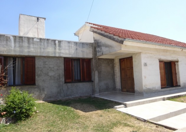 Aaron Castellano 2786, Matienzo