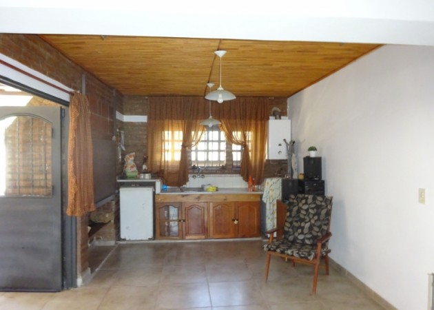 Aaron Castellano 2786, Matienzo