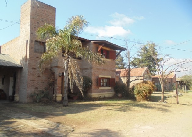 Almaraz 8671, Quintas de Arguello