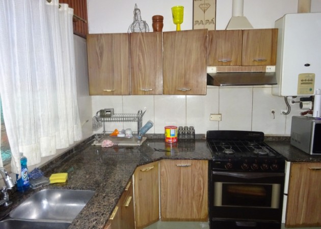 Av. Santa Ana 2538, Alto Alberdi