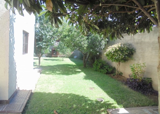 Bielsa 3264, Las Flores