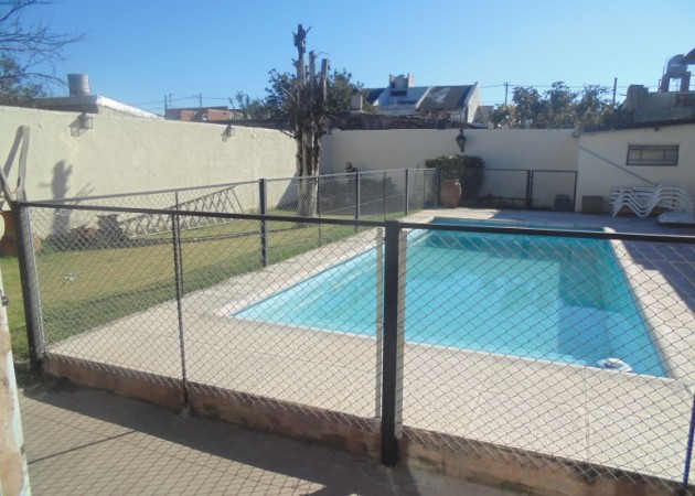 Matienzo, impecable propiedad con pileta +departamento. NUEVO PRECIO PROXIMA A SER APPTA CREDITO BANCOR