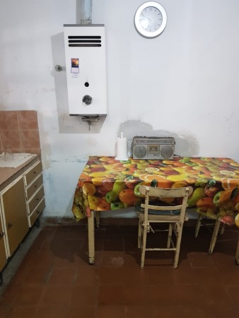 Casa para la venta a una cuadra de Pueyrredon