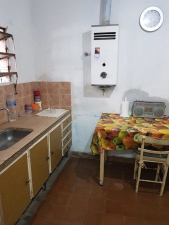 Casa para la venta a una cuadra de Pueyrredon
