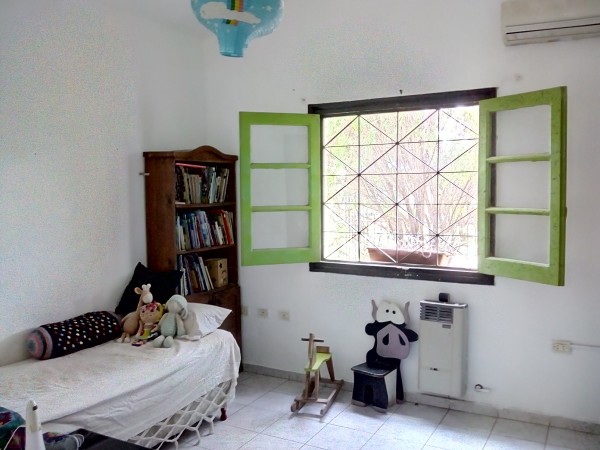 Bº Matienzo, amplia propiedad.-