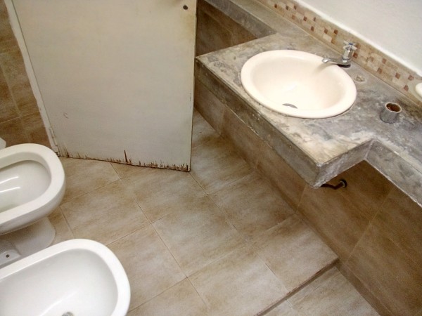 Bº Matienzo, amplia propiedad.-