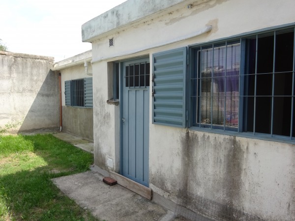 Excelente casa más departamento para la Venta
