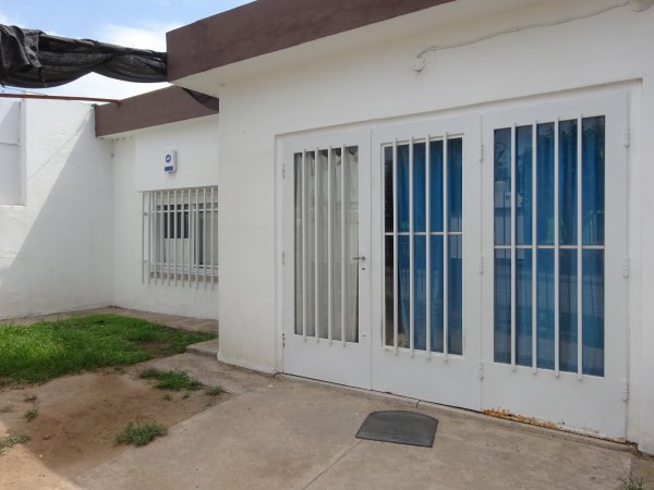Excelente casa más departamento para la Venta