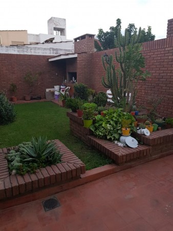 Excelente casa para la Venta Barrio Juan XXIII