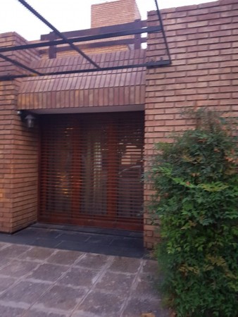 Excelente casa para la Venta Barrio Juan XXIII