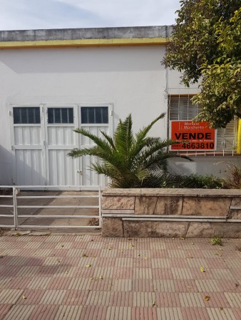 Excelente casa para la venta en Barrio Los Platanos