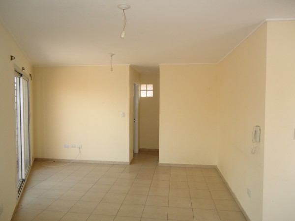 Bº Alberdi, a metros de D.Quirós.