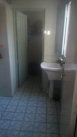 Barrio Los Naranjos, excelente casa más departamento para la venta.