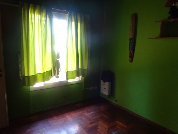 Hermosa casa de dos pisos en B°  Parque Capital 