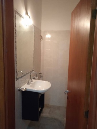 San rafael, excelente vivienda muy bien ubicada, PROXIMA A SER APPTA CREDITO BANCOR.-