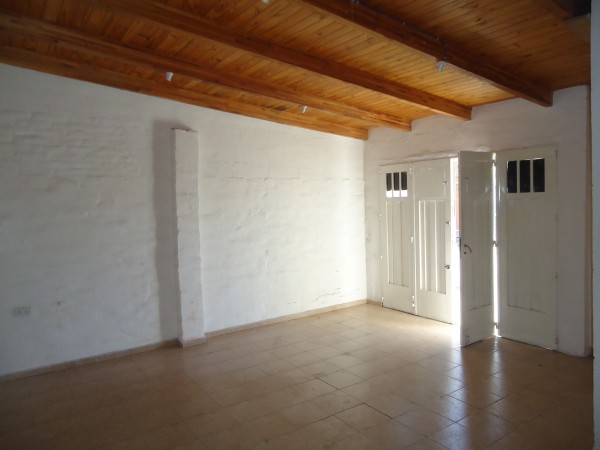 Mariano Balcarce a solo dos cuadra de R-20.- " SEÑADO" 