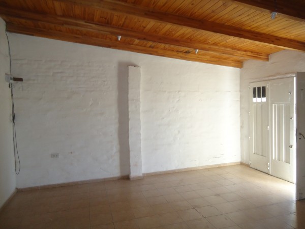 Mariano Balcarce a solo dos cuadra de R-20.- " SEÑADO" 