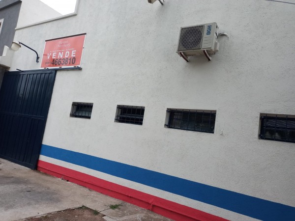 Excelente galpón esquina para la Venta Barrio San Rafael