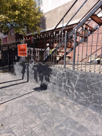 Se vende dos propiedades en barrio parque capital Sud