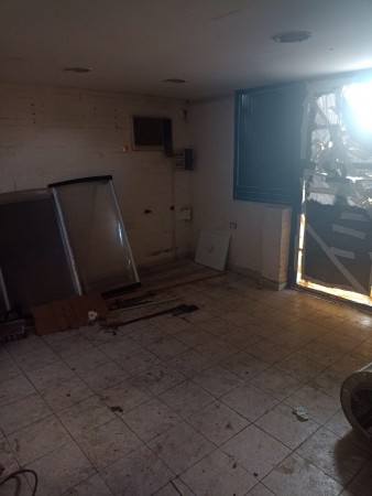 Excelente galpón esquina para la Venta Barrio San Rafael