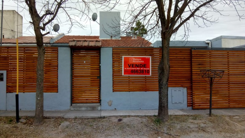 SE VENDE PROPIEDAD EN RENE FAVALORO (ZONA DE MATIENZO)