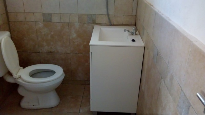 Mariano Balcarce a solo dos cuadra de R-20.- " SEÑADO" 