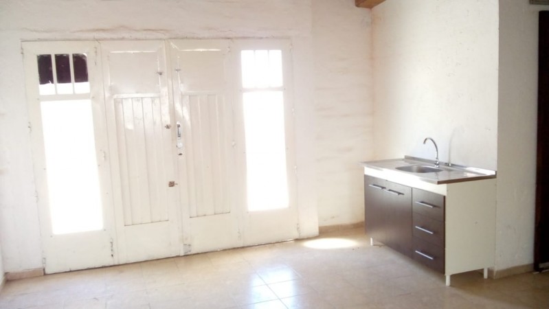 Mariano Balcarce a solo dos cuadra de R-20.- " SEÑADO" 