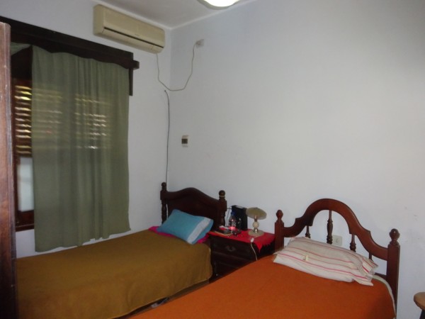 Se vende casa apta a crédito en Barrio Villa Mafekin