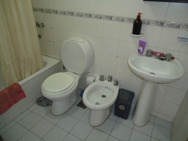 CENTRO, Impecable departamento inmejorable zona.-