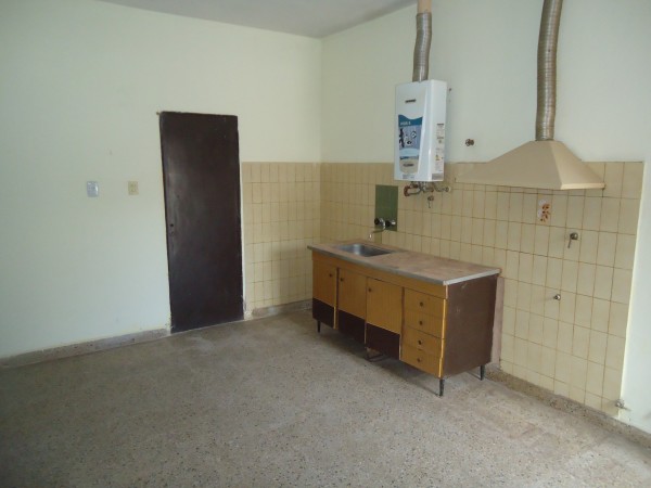 B° AVENIDA, DEPARTAMENTO EXTERNO.-