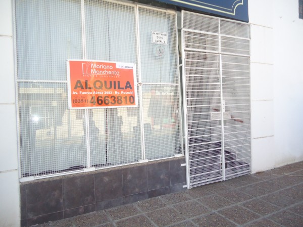 Barrio Villa Adela, Excelente Local a metros de Ruta 20.