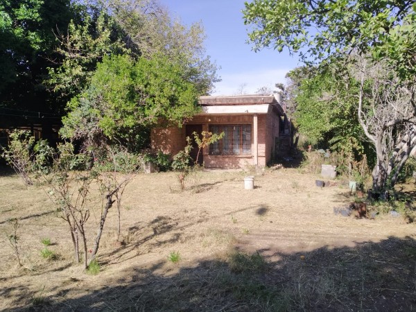 Bº Los Boulevares,  espectacular terreno de 4028 metros.-  