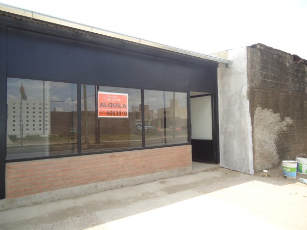 Bo A.T.E Linda zona, ideal inversor, casa + locales NUEVO PRECIO! OPORTUNIDAD.- 