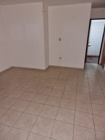 SE VENDE DEPARTAMENTO EN PLANTA BAJA Bº VILLA ADELA