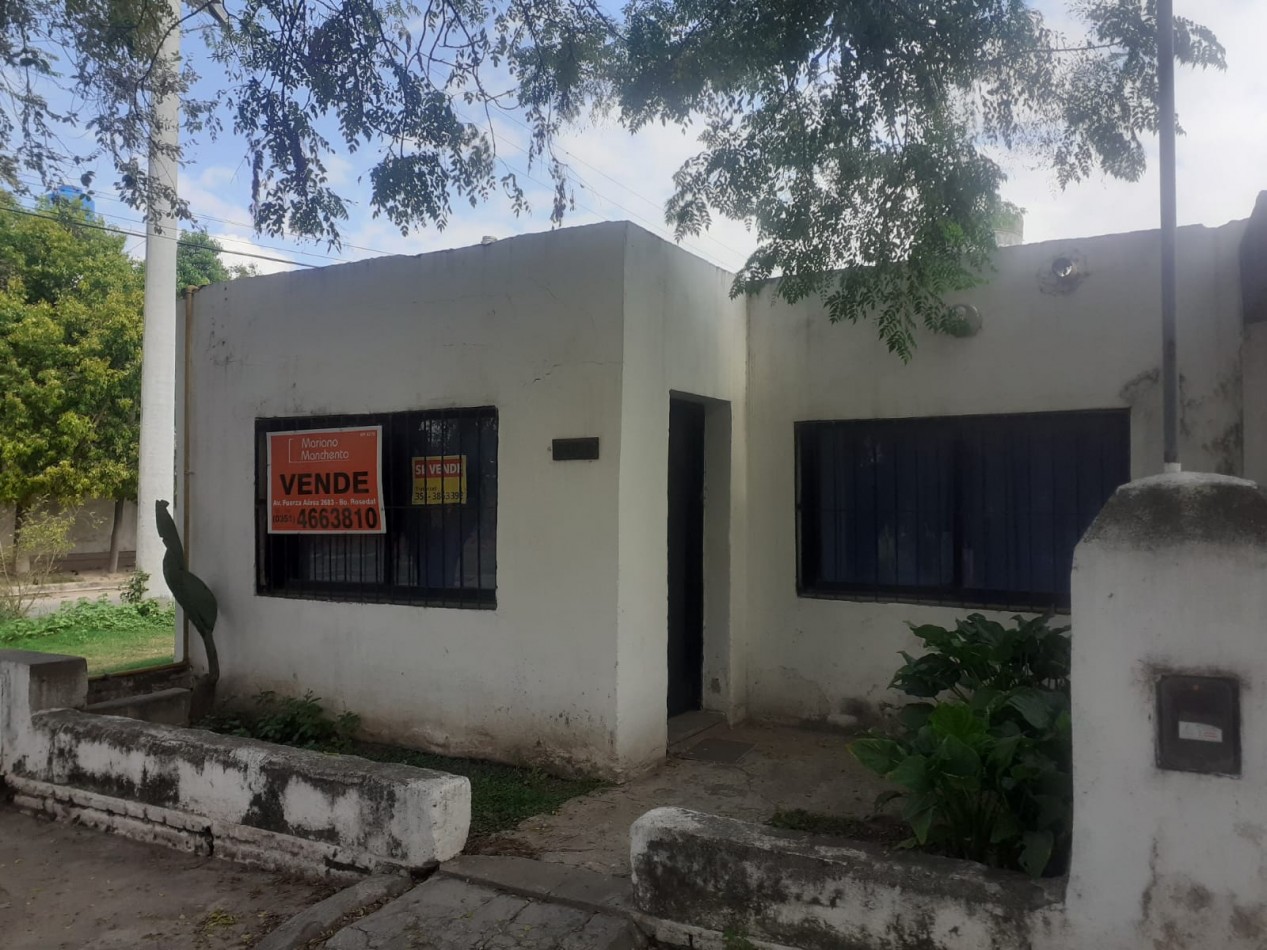 Villa Adela, Hermosa zona, sobre calle Roque Arias.- 