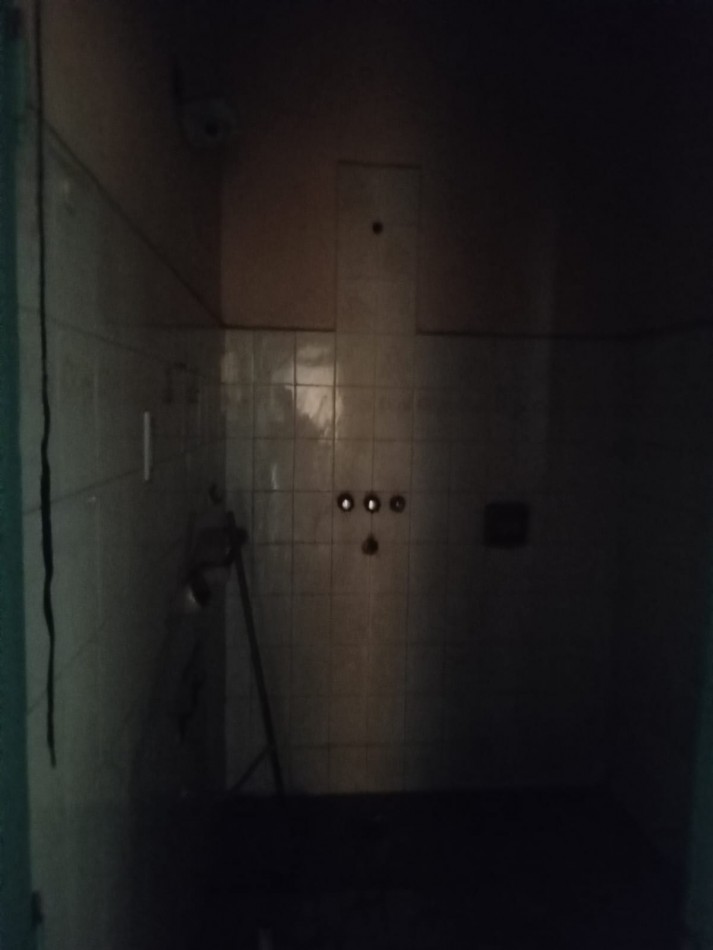 Guemes, Vivienda a metros de Julio A. Roca.- 