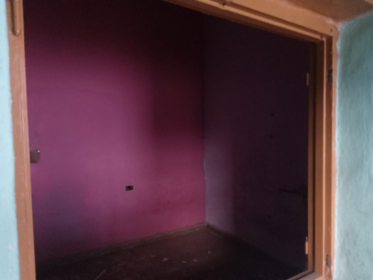 Guemes, Vivienda a metros de Julio A. Roca.- 