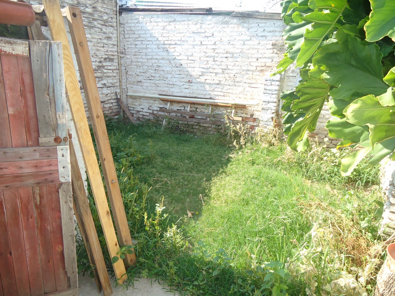 MATIENZO ( ATENTO INVERSOR) 3 PROPIEDADES EN UN MISMO LOTE, IDEAL PARA RENTA.-