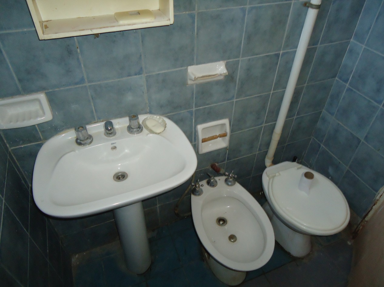 MATIENZO ( ATENTO INVERSOR) 3 PROPIEDADES EN UN MISMO LOTE, IDEAL PARA RENTA.-