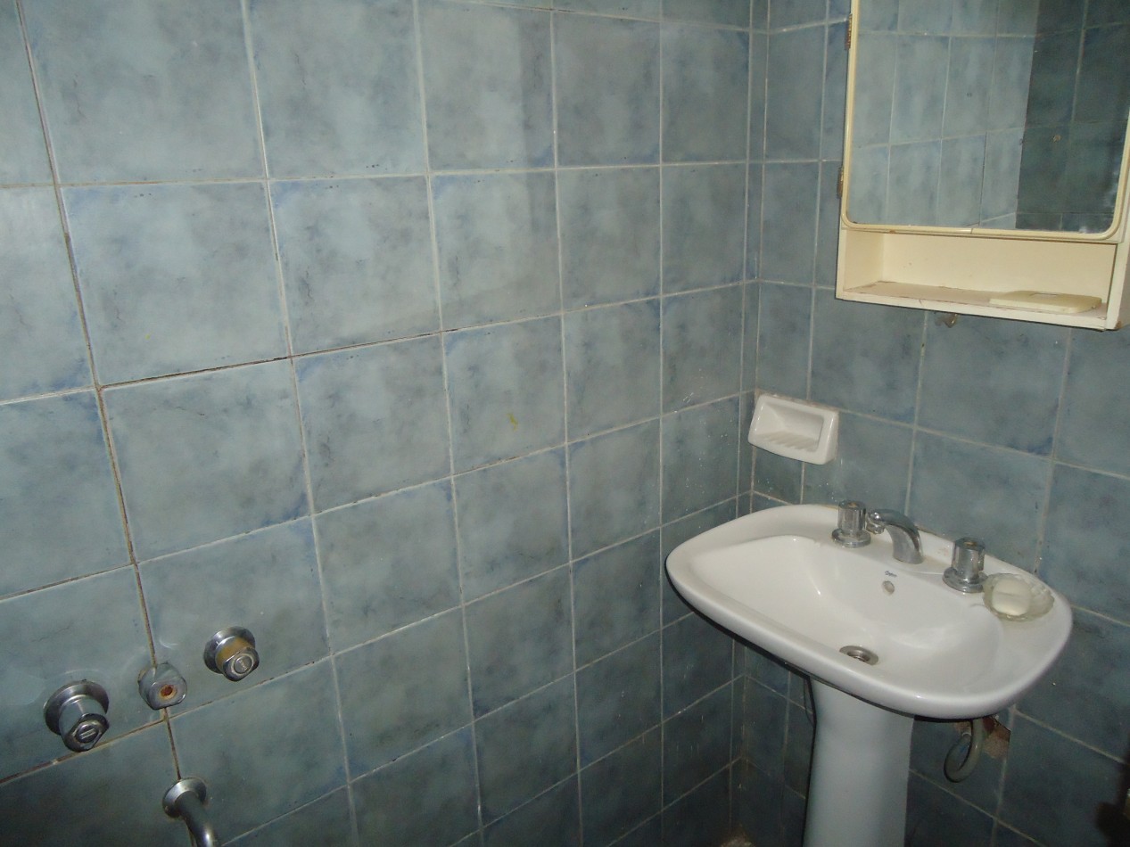 MATIENZO ( ATENTO INVERSOR) 3 PROPIEDADES EN UN MISMO LOTE, IDEAL PARA RENTA.-