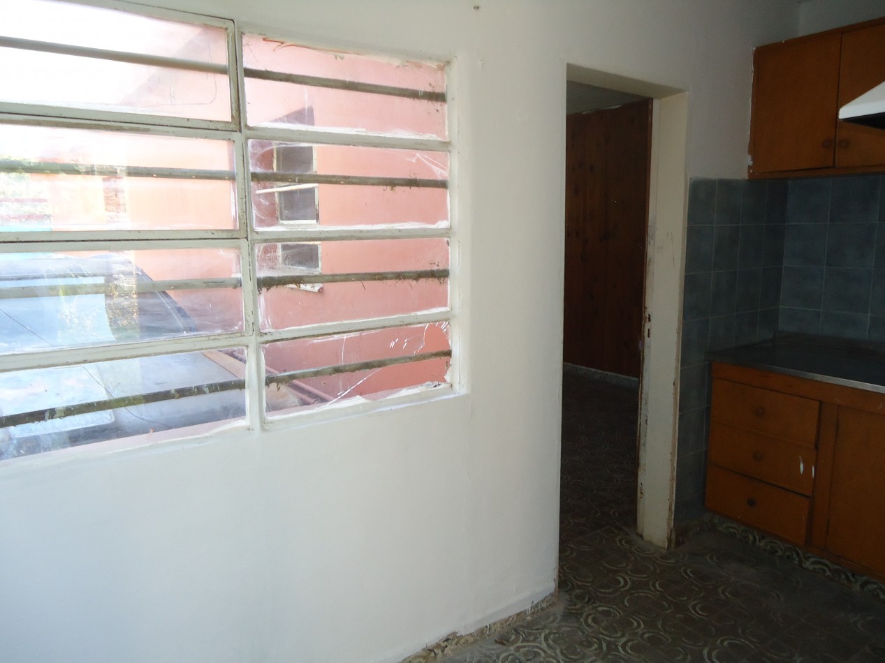 MATIENZO ( ATENTO INVERSOR) 3 PROPIEDADES EN UN MISMO LOTE, IDEAL PARA RENTA.-