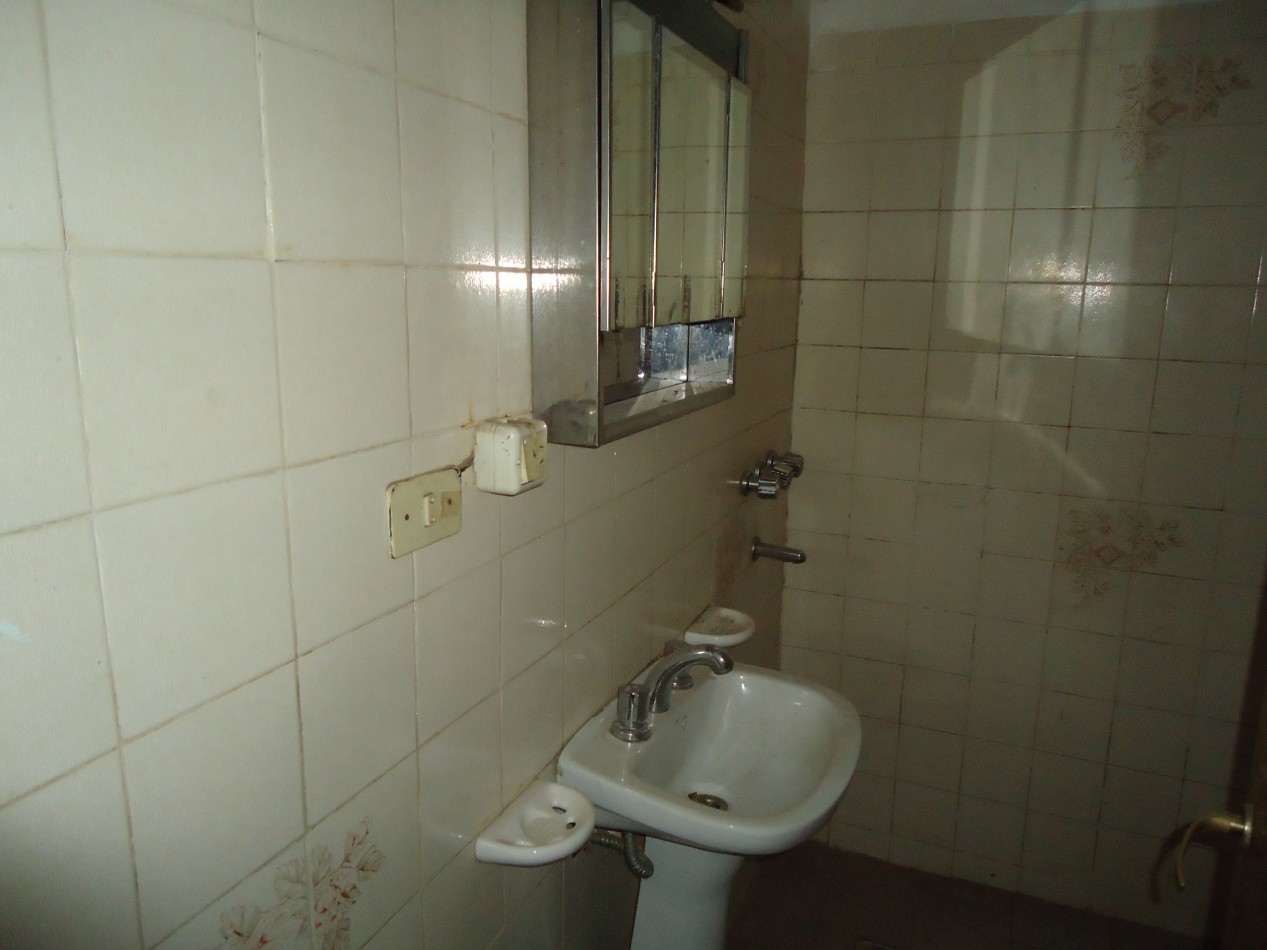 MATIENZO ( ATENTO INVERSOR) 3 PROPIEDADES EN UN MISMO LOTE, IDEAL PARA RENTA.-