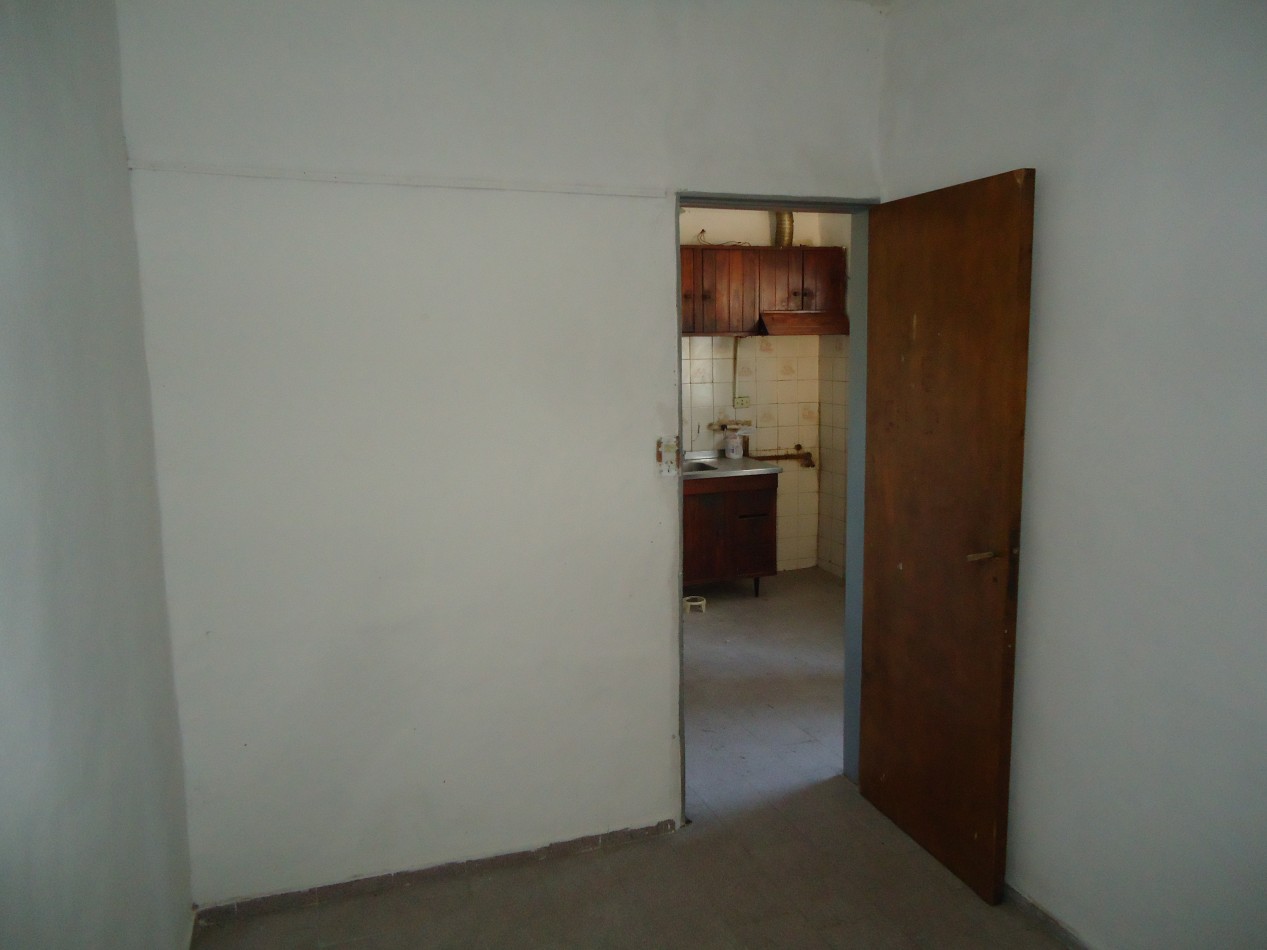 MATIENZO ( ATENTO INVERSOR) 3 PROPIEDADES EN UN MISMO LOTE, IDEAL PARA RENTA.-