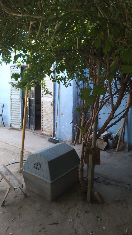 San roque Linda zona a metros de calle Roque arias.- 
