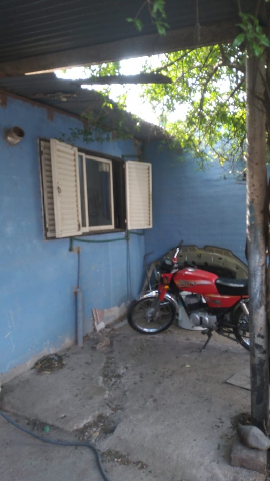 San roque Linda zona a metros de calle Roque arias.- 